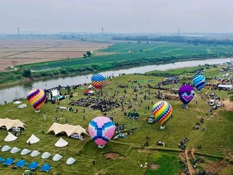 Hà Nội lựa chọn phát triển du lịch theo cách "có trách nhiệm với di sản cha ông"