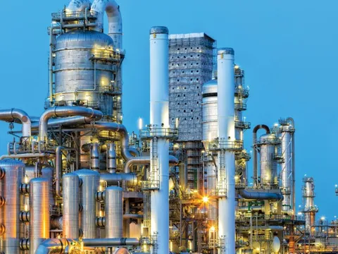 Nghịch lý doanh thu đi lên, lợi nhuận quý IV của Hóa chất Đức Giang vẫn "hụt hơi"