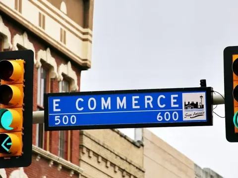 Thị trường TMĐT tăng mạnh, nhưng không phải ai cũng dễ dàng "có quà": Lộ diện nhóm nhà bán hàng chỉ chiếm hơn 2% số lượng lại chiếm tới hơn 30% doanh số