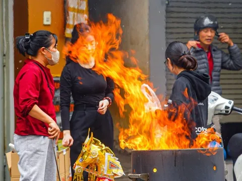 Có nên cúng ông Công ông Táo ở nhà thuê?