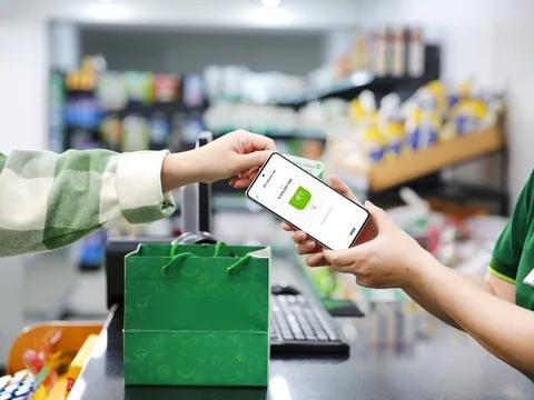 Vietcombank ra mắt VCB Tap to Phone - Giải pháp công nghệ biến điện thoại thành máy POS