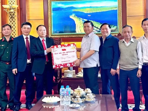 Lãnh đạo tỉnh Gia Lai thăm, chúc Tết Tập đoàn Đức Long Gia Lai