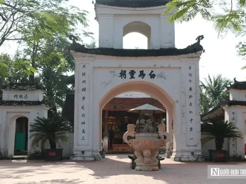 Ngày xuân kể chuyện huyền tích linh thiêng đền Bạch Mã