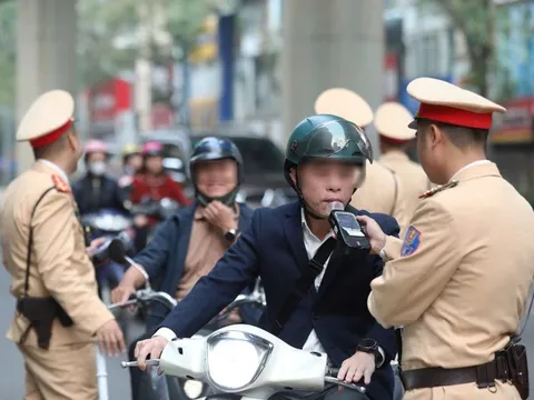 Ra quân mùng 1 Tết, CSGT phát hiện 1.570 trường hợp vi phạm nồng độ cồn