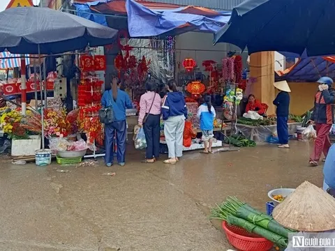 Áp lực tiền mừng tuổi: Nỗi lo khiến nhiều người ngại đi chúc Tết