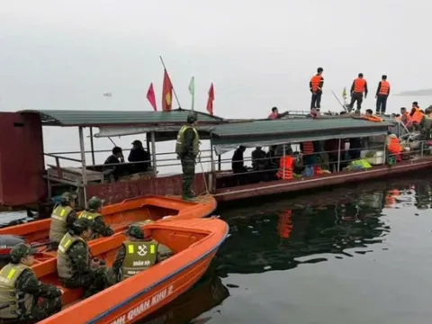 Chìm tàu chở khách đi chúc Tết: Tìm thấy thêm 4 thi thể