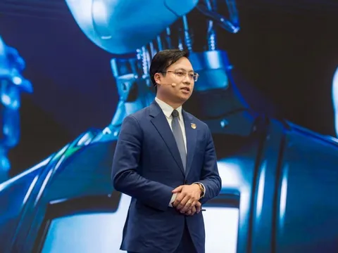 TS Trần Quang Hưng: Nếu Mỹ khởi phát công nghệ, Trung Quốc có trung tâm dữ liệu, Ấn Độ là “văn phòng” thế giới, thì Hà Nội có cơ hội trở thành HUB thử nghiệm toàn cầu