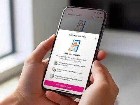 MoMo nhận giấy khen của Cục A05