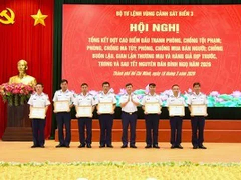 Vùng Cảnh sát biển 3 xử lý hàng loạt vụ buôn lậu trên biển