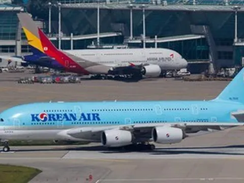 Các hãng hàng không tăng giá vé, phụ thu nhiên liệu như thế nào?