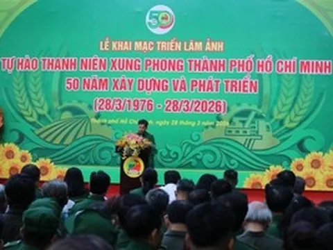 Khai mạc triển lãm ảnh "Tự hào Thanh niên xung phong TPHCM 50 năm xây dựng và phát triển"