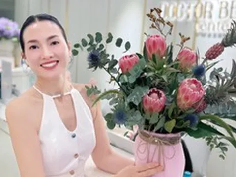 Nữ nghệ sĩ nổi tiếng từ "đệ nhất vedette" đến mẹ đơn thân bản lĩnh, U45 vẫn đẹp rực rỡ