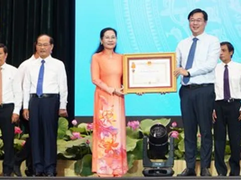 Thông tin nổi bật ở TPHCM: Nhiều vấn đề đáng chú ý từ dân số đến xử lý sai phạm