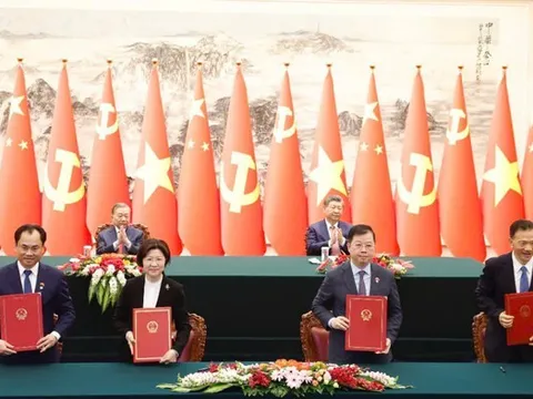 Ký nghị định thư xuất khẩu bưởi, chanh sang Trung Quốc