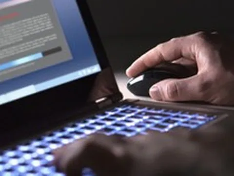 Công an chỉ ra lý do người dân có thể bị rò rỉ tài khoản ngân hàng, tài liệu công việc, mật khẩu MXH, ảnh riêng tư... vào tay lừa đảo