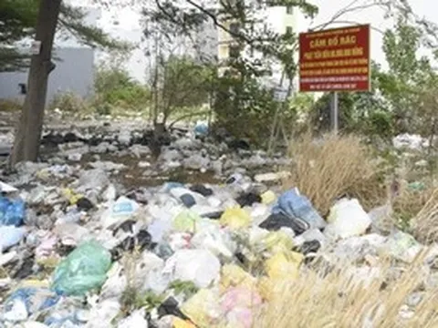 Hình ảnh rác thải “tái xuất” ở TPHCM, cứ dọn xong lại đầy