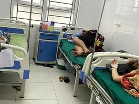 Vụ ngộ độc vì ăn bánh mì: Thêm nhiều người nhập viện