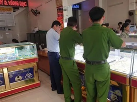 Kiểm tra hàng loạt tiệm vàng ở TPHCM, nhiều cơ sở bị xử phạt