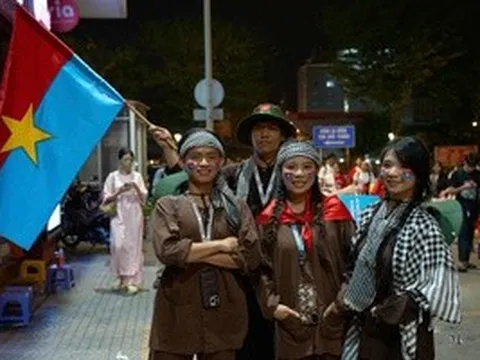 Hồi ức tháng 4: Người trẻ viết tiếp câu chuyện hòa bình