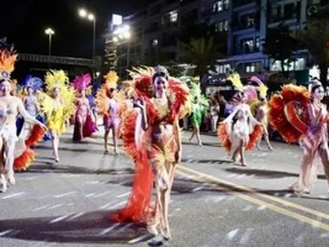 Carnaval Hạ Long 2026: Vũ hội đường phố bên bờ di sản