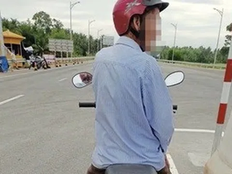 Đường cao tốc mới thông xe đã xuất hiện hàng loạt hành vi nguy hiểm
