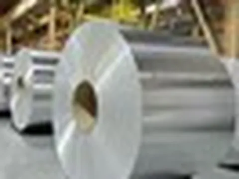 Một ‘cường quốc’ công nghiệp ô tô quen thuộc với người Việt ‘trúng đòn’ vì cú sốc nguyên liệu: Nhôm, nhựa, thép đồng loạt tăng, giá xe có thể nhích thêm hàng trăm USD
