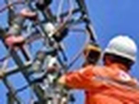 Tập đoàn Điện lực Việt Nam (EVN) có thể sẽ tăng giá điện để xử lý khoản lỗ lũy kế gần 45.000 tỷ đồng