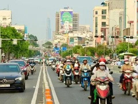 Đường Cộng Hòa chiều 14-5: xe đông, không ùn tắc kéo dài