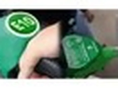 Từ hôm nay, bán rộng rãi xăng E10 trên cả nước