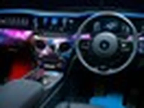 Ai nói Rolls-Royce Cullinan chỉ dành cho người chững chạc, phiên bản này sẽ khiến nhiều người bị sốc với phong cách đầy hip-hop