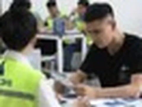 Chưa từng có: Vingroup tuyển 20.000 lao động cho dự án KĐT lớn nhất VN, người Hà Nội phấn khởi nộp hồ sơ