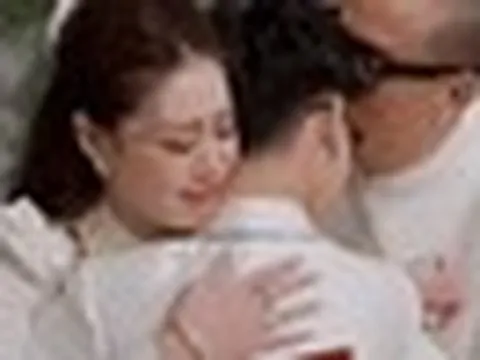Mỹ nhân showbiz cưới quản lý hơn 17 tuổi: Tâm đầu ý hợp, được chồng cưng chiều, sống chill trong cơ ngơi hạng sang
