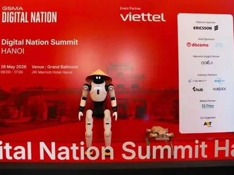 AGIBOT giới thiệu robot hình người tại Hội nghị Thượng đỉnh Quốc gia số GSMA Hà Nội 2026
