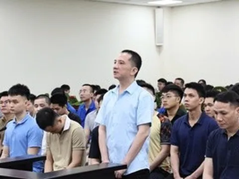 Xét xử "ông trùm" tổ chức đánh bạc hơn 4.000 tỉ đồng