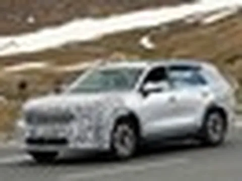 Skoda Kodiaq 2027 lộ diện: Nâng cấp từ thiết kế đến trang bị, có phiên bản mạnh hơn 300 mã lực đủ khiến người dùng mê mẩn