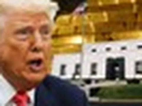Nghi bị thất thoát hơn 300 thỏi vàng, Tổng thống Donald Trump lập tức yêu cầu kiểm tra kho vàng lớn nhất nước Mỹ