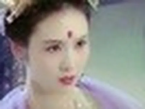 Con đường trở thành nữ tỷ phú của 'Hằng Nga đẹp nhất màn ảnh'