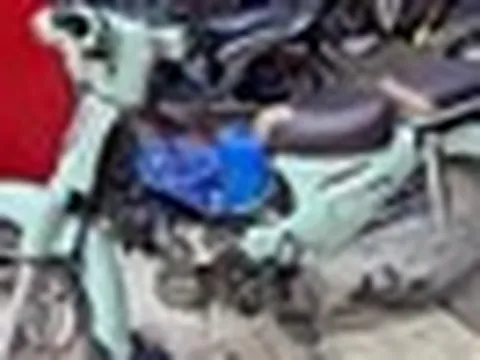 Khách chịu chi tiền bảo dưỡng xe chạy xăng E10, thợ sửa xe hốt bạc