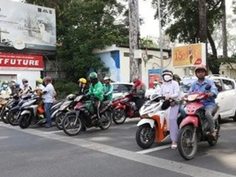 Dự báo thời tiết hôm nay, 9-6: TPHCM và Nam Bộ ngày nắng nóng, mưa dông cuối ngày