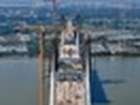 Việt Nam sẽ hoàn thành cây cầu dây văng có nhịp chính 300m, tĩnh không thông thuyền cao chưa từng có trong lịch sử vào dịp đặc biệt quan trọng