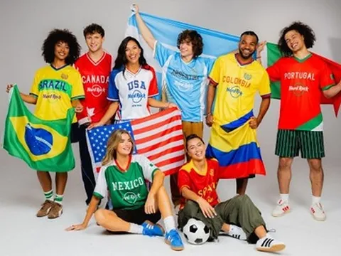 Hard Rock International Khởi Động Mùa Hè Bóng Đá với Chiến Dịch "All Teams. One Place."