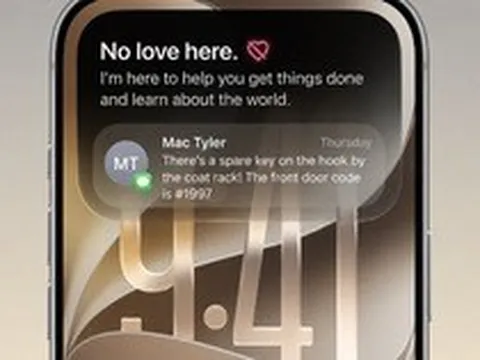 Sếp Apple khẳng định Siri mới sẽ không chịu làm "người yêu" của bạn, tiện thể "đá xoáy" luôn cả ChatGPT