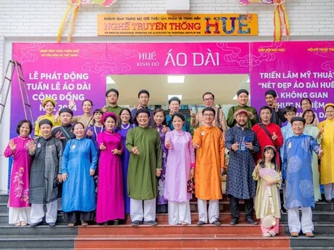 Giám đốc Sở VH&TT Huế: Áo dài là sợi chỉ văn hóa kết nối di sản với tương lai