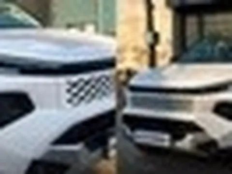 Toyota Fortuner đời mới bất ngờ xuất hiện trên phố?