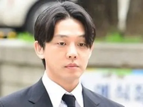 Yoo Ah In về 'chung nhà' với G-DRAGON?