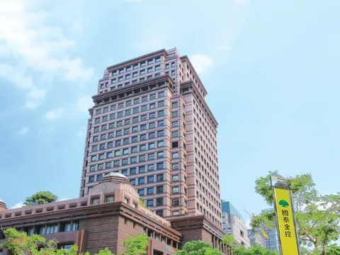 TẬP ĐOÀN CATHAY: SỨC MẠNH HỆ SINH THÁI TÀI CHÍNH 468 TỈ USD