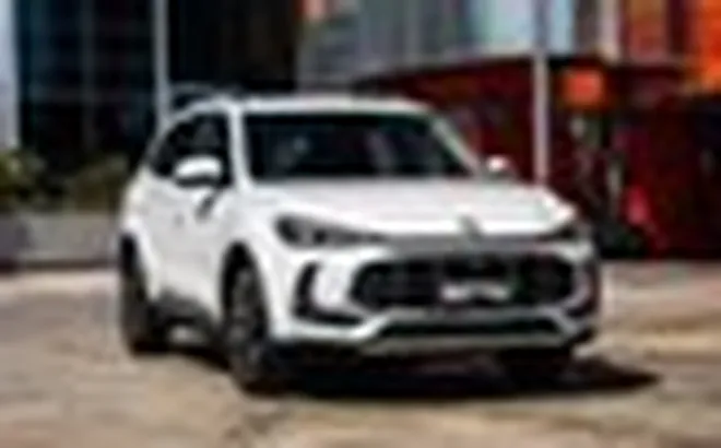 SUV "ăn xăng như ngửi" đời mới sắp ra mắt Việt Nam, đi 100km chỉ mất 5L, đấu Yaris Cross